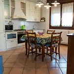 Casa Sbrindoli Appartamento *
